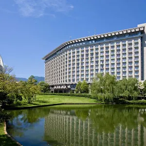 Resort Hilton &